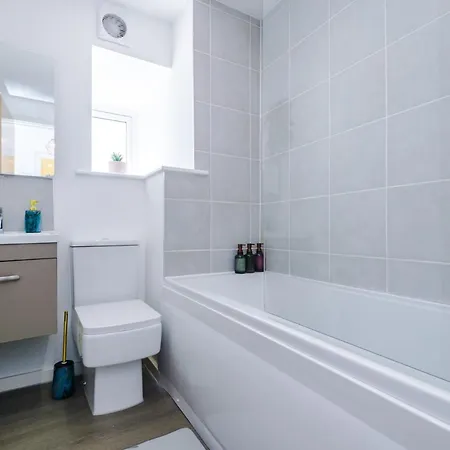 Westlea * Leeds (West Yorkshire)